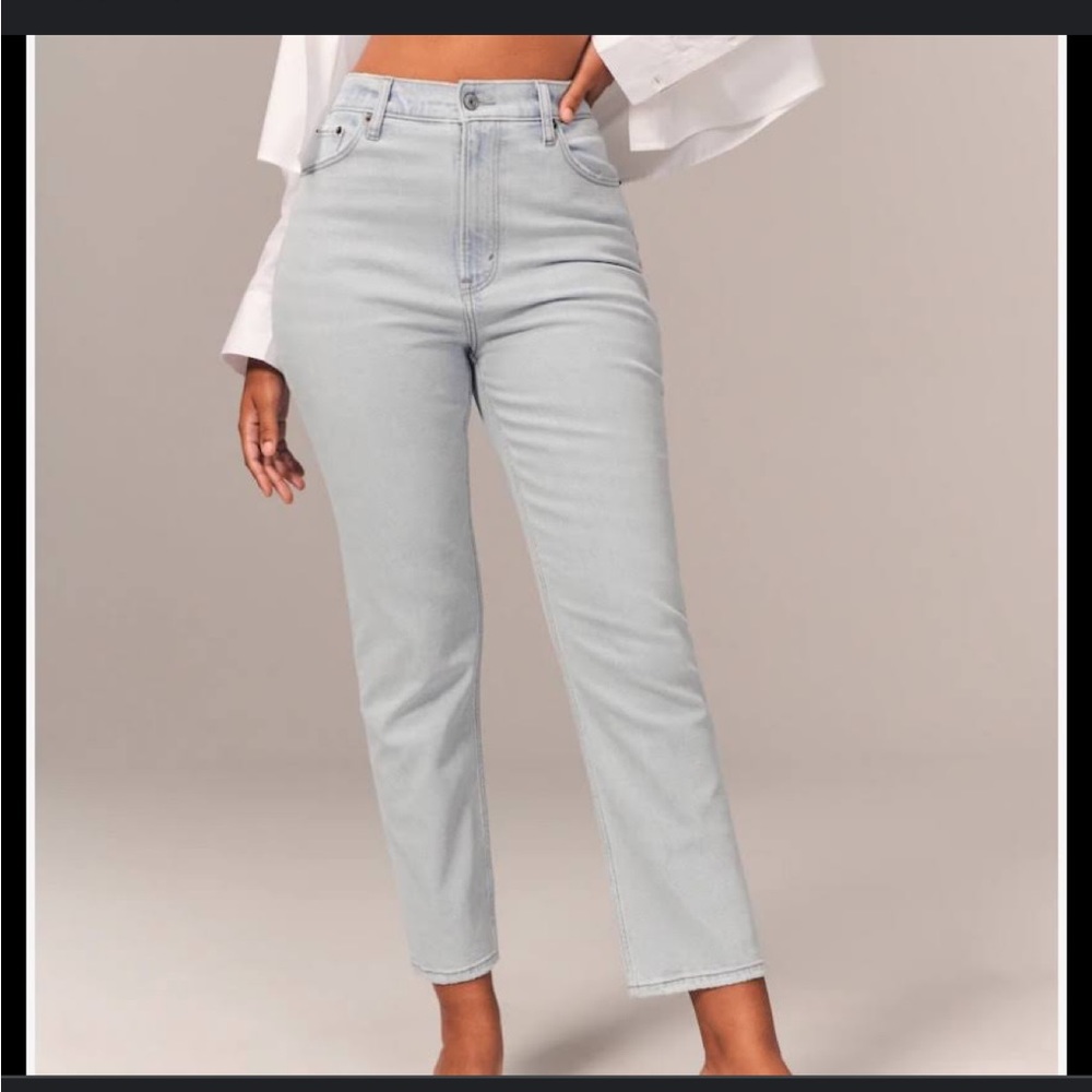 Abercrombie & Fitch Light Gray Women Jeans